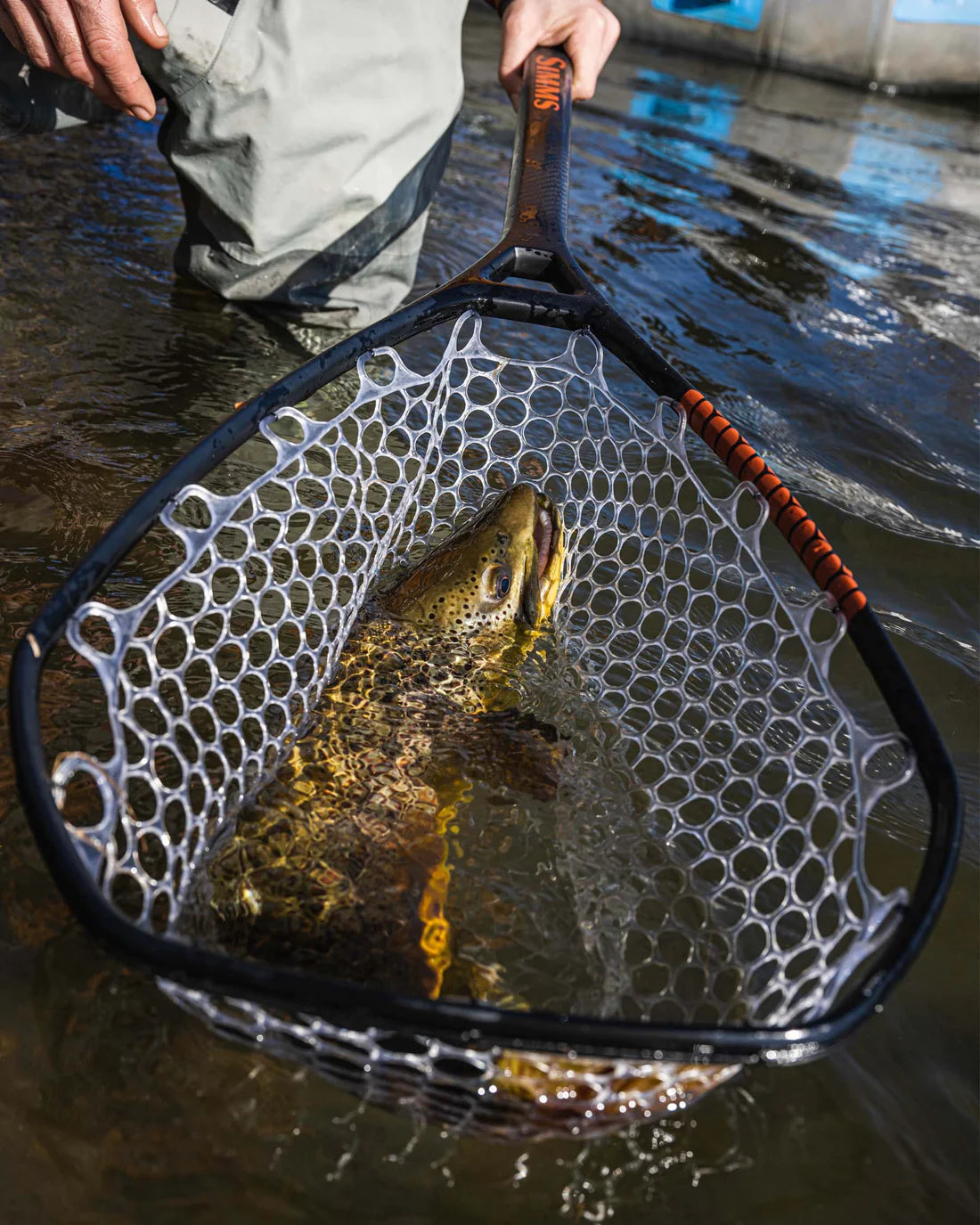 Simms Daymaker Landing Net -Medium image 2