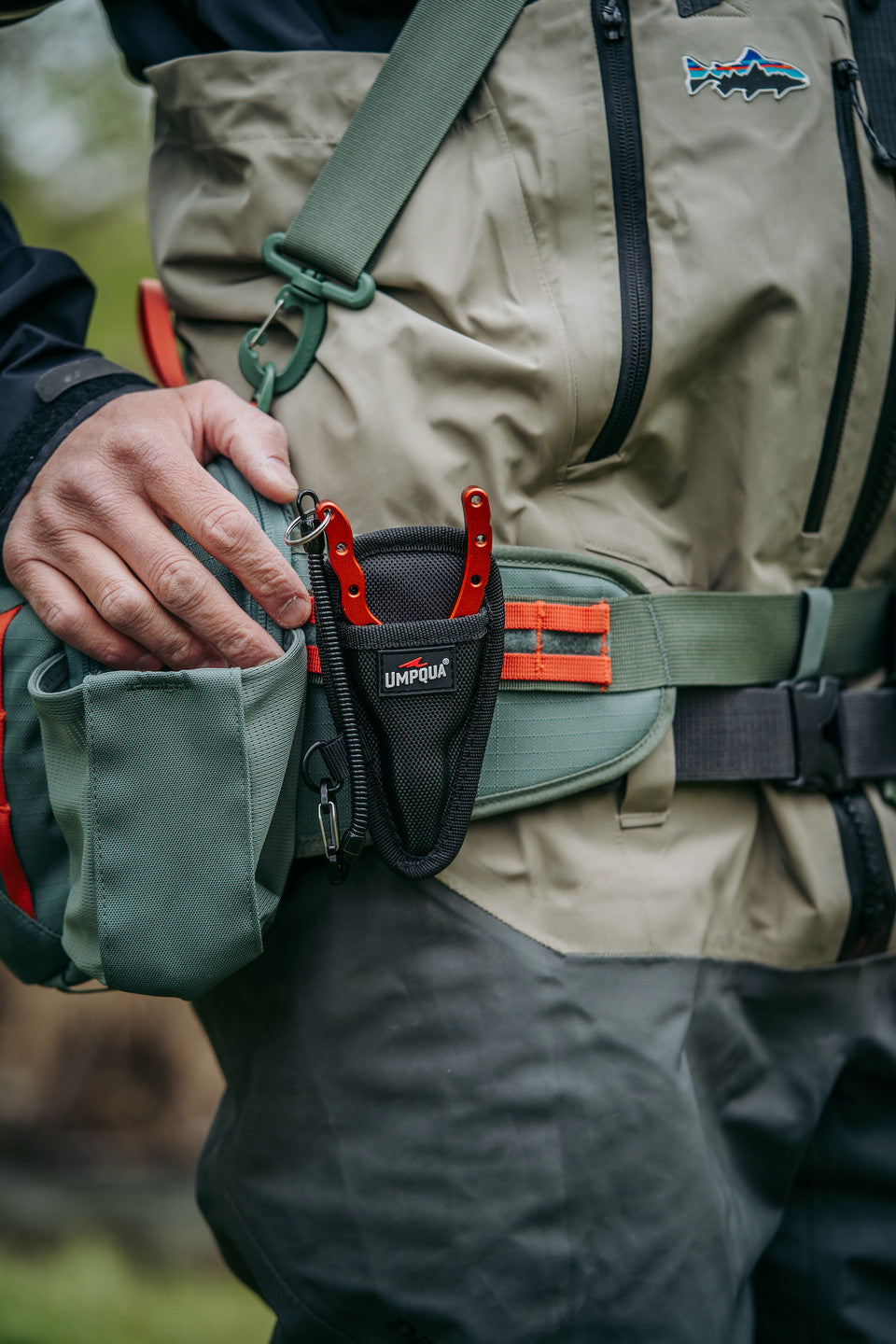 Umpqua RiverRun Plier with Sheath