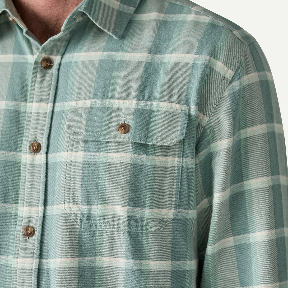 Patagonia Fjord Long-Sleeved Lightweight Shirt M's w/ YA Logo