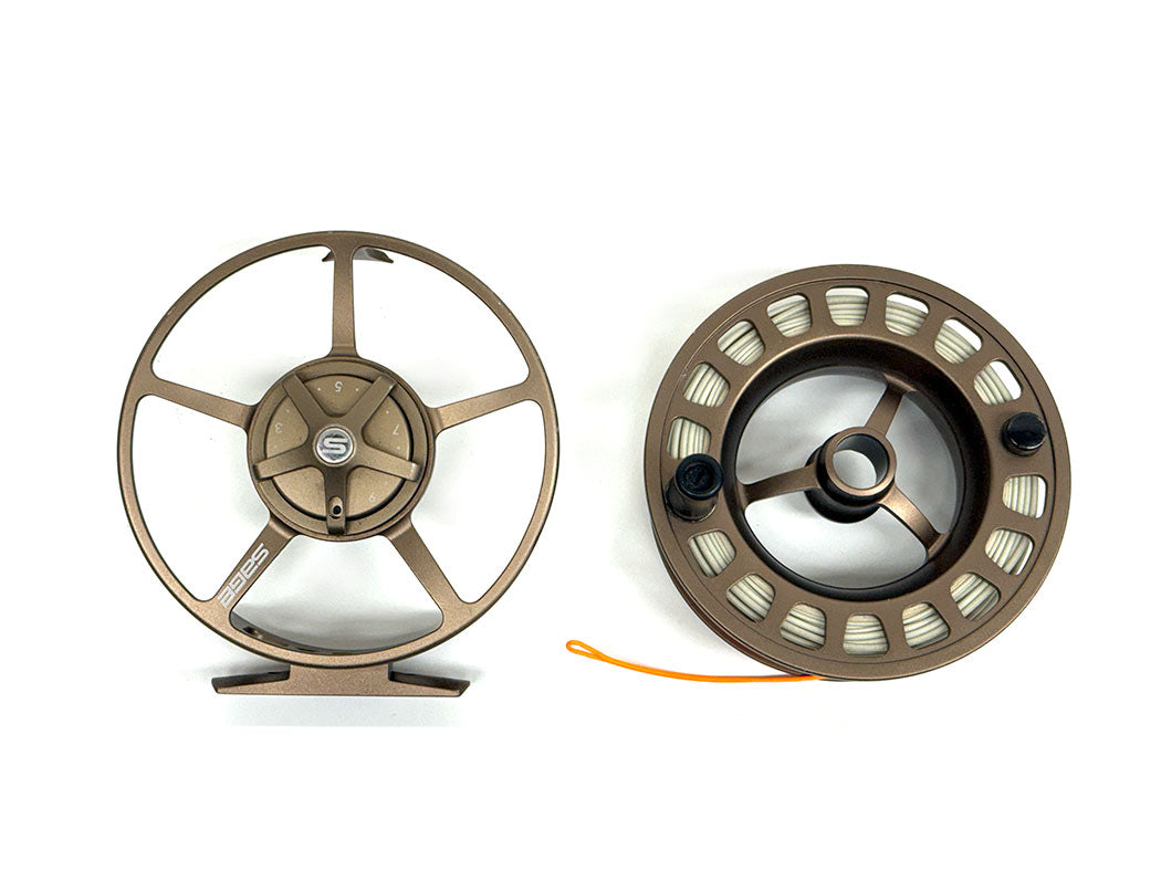 Sage 4200 series (4280) fly reel. (lightly used)