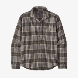 Patagonia Men's Long-Sleeved Lightweight Fjord Flannel Shirt
