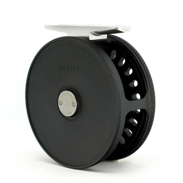 IWANA  MINAMI 3" Fly Reel in black - Image 2